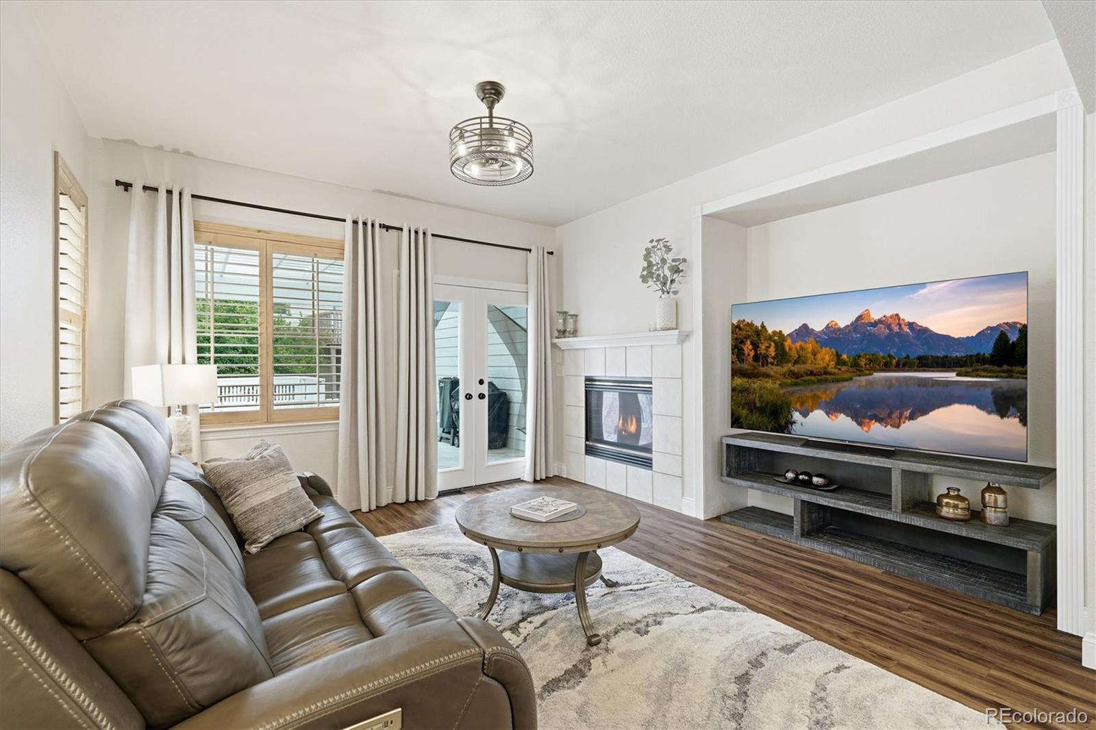 MLS Image #3 for 4235  timber hollow loop,castle rock, Colorado