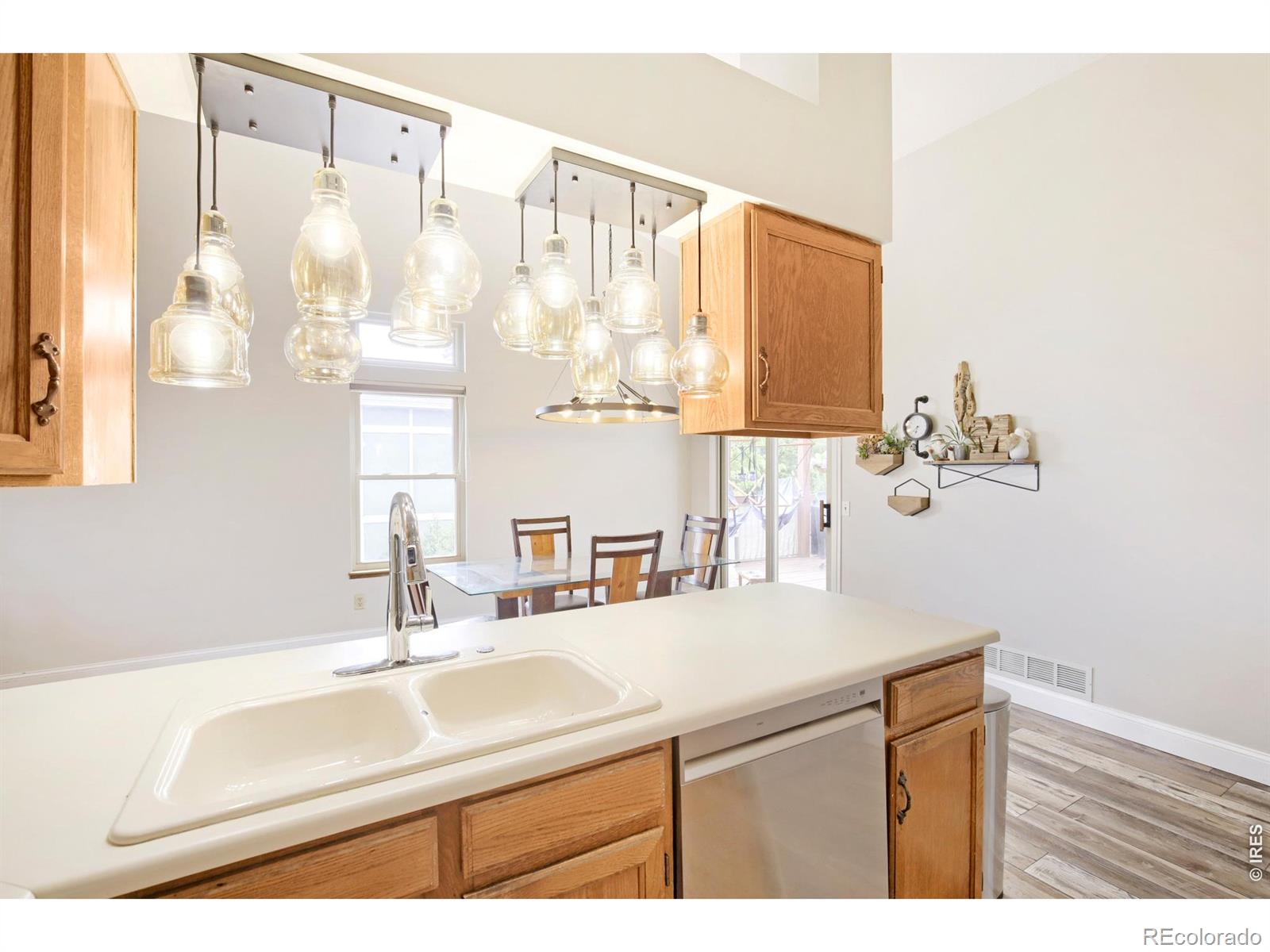 MLS Image #10 for 4962 w 7th street,greeley, Colorado