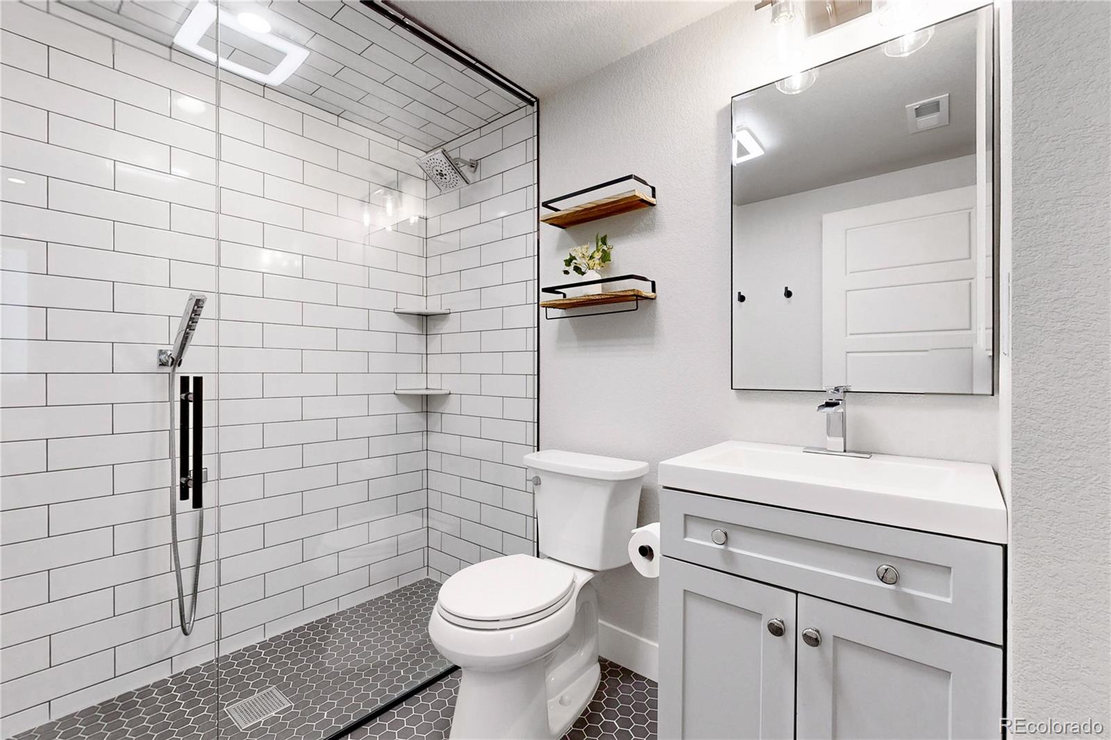 MLS Image #18 for 2005 w 66th avenue,denver, Colorado