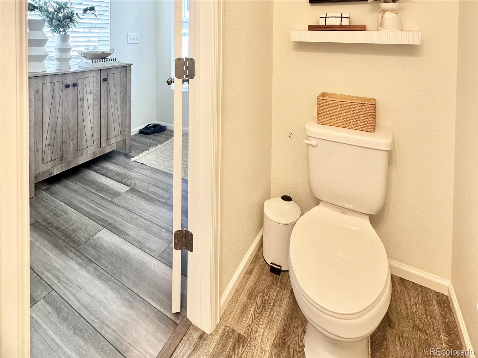 MLS Image #11 for 4060 n rome street,aurora, Colorado