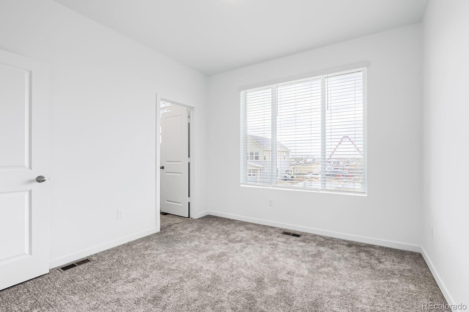 MLS Image #11 for 14905  oneida street,thornton, Colorado
