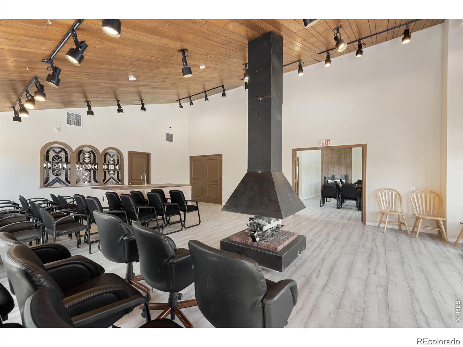MLS Image #18 for 12138  melody drive,denver, Colorado