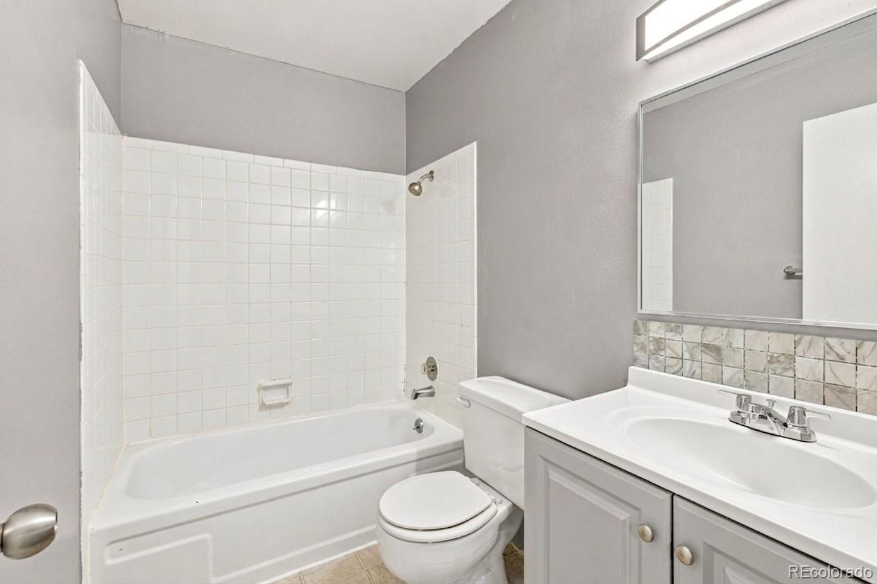 MLS Image #8 for 12138  melody drive,denver, Colorado