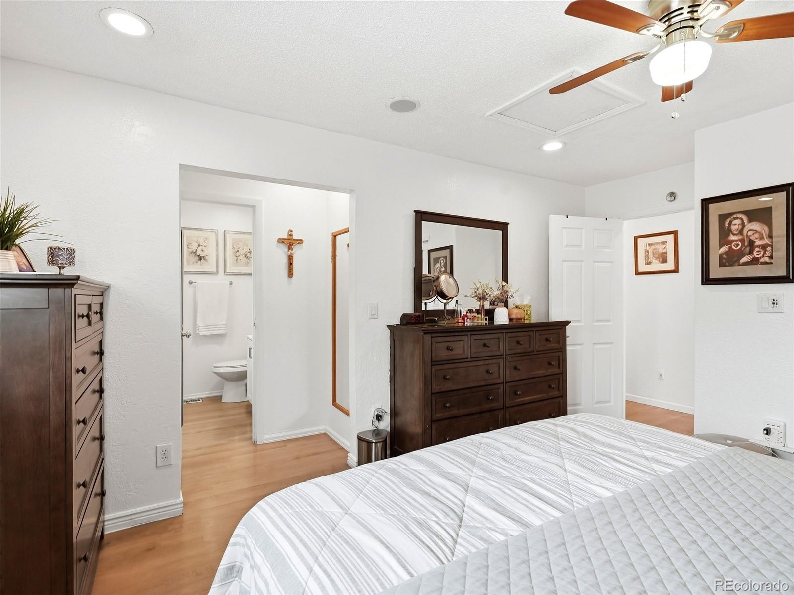 MLS Image #17 for 4726  grant street,denver, Colorado