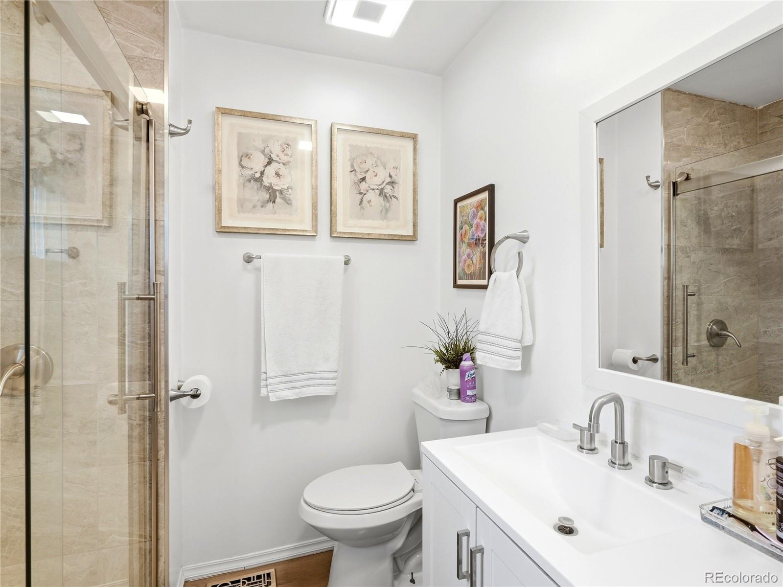 MLS Image #19 for 4726  grant street,denver, Colorado
