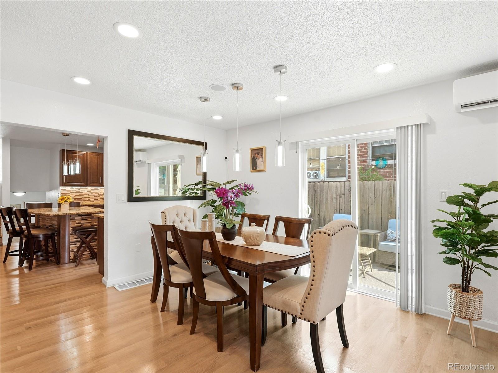 MLS Image #3 for 4726  grant street,denver, Colorado