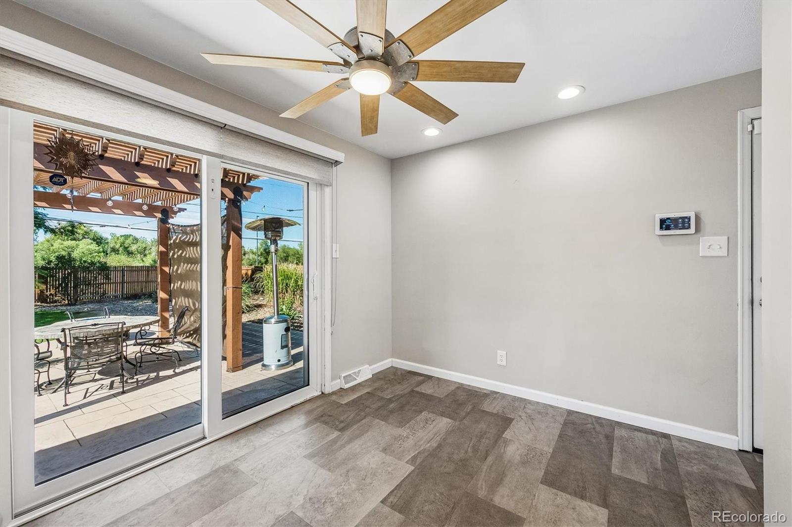 MLS Image #6 for 1461 s magnolia way,denver, Colorado