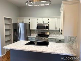 MLS Image #3 for 711 s granby circle,aurora, Colorado