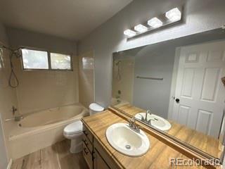 MLS Image #8 for 711 s granby circle,aurora, Colorado