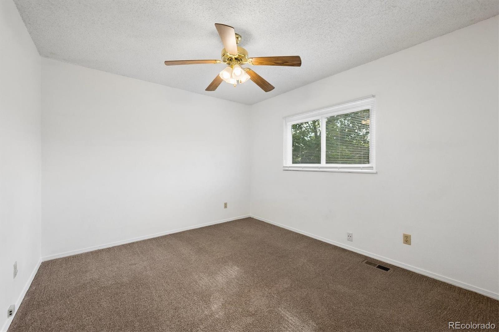MLS Image #12 for 5832 s netherland circle,aurora, Colorado