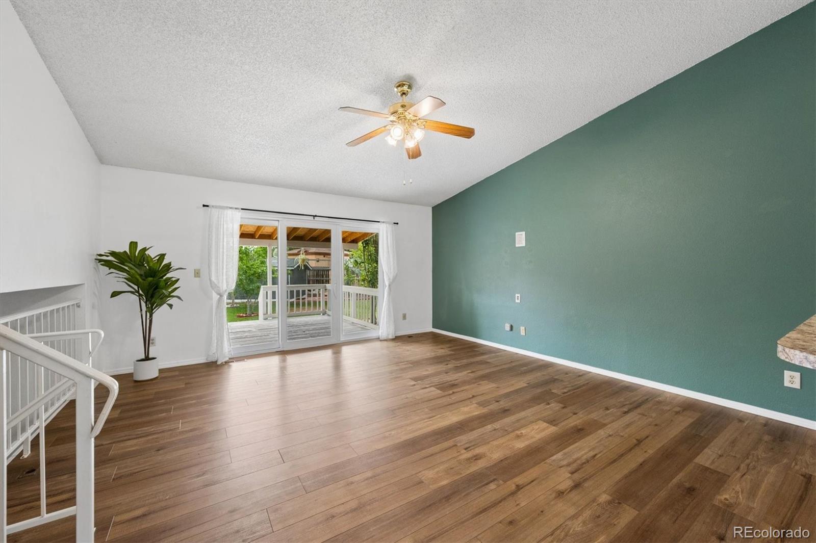 MLS Image #7 for 5832 s netherland circle,aurora, Colorado