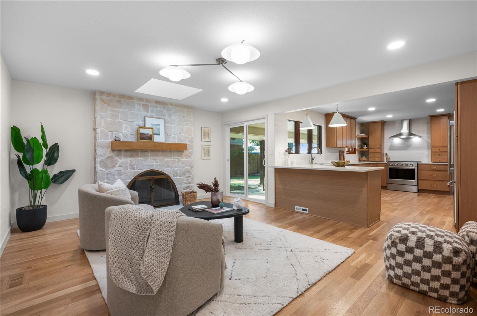 MLS Image #24 for 3701 s peach way,denver, Colorado