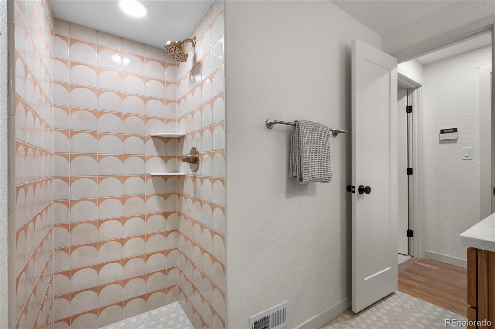 MLS Image #27 for 3701 s peach way,denver, Colorado