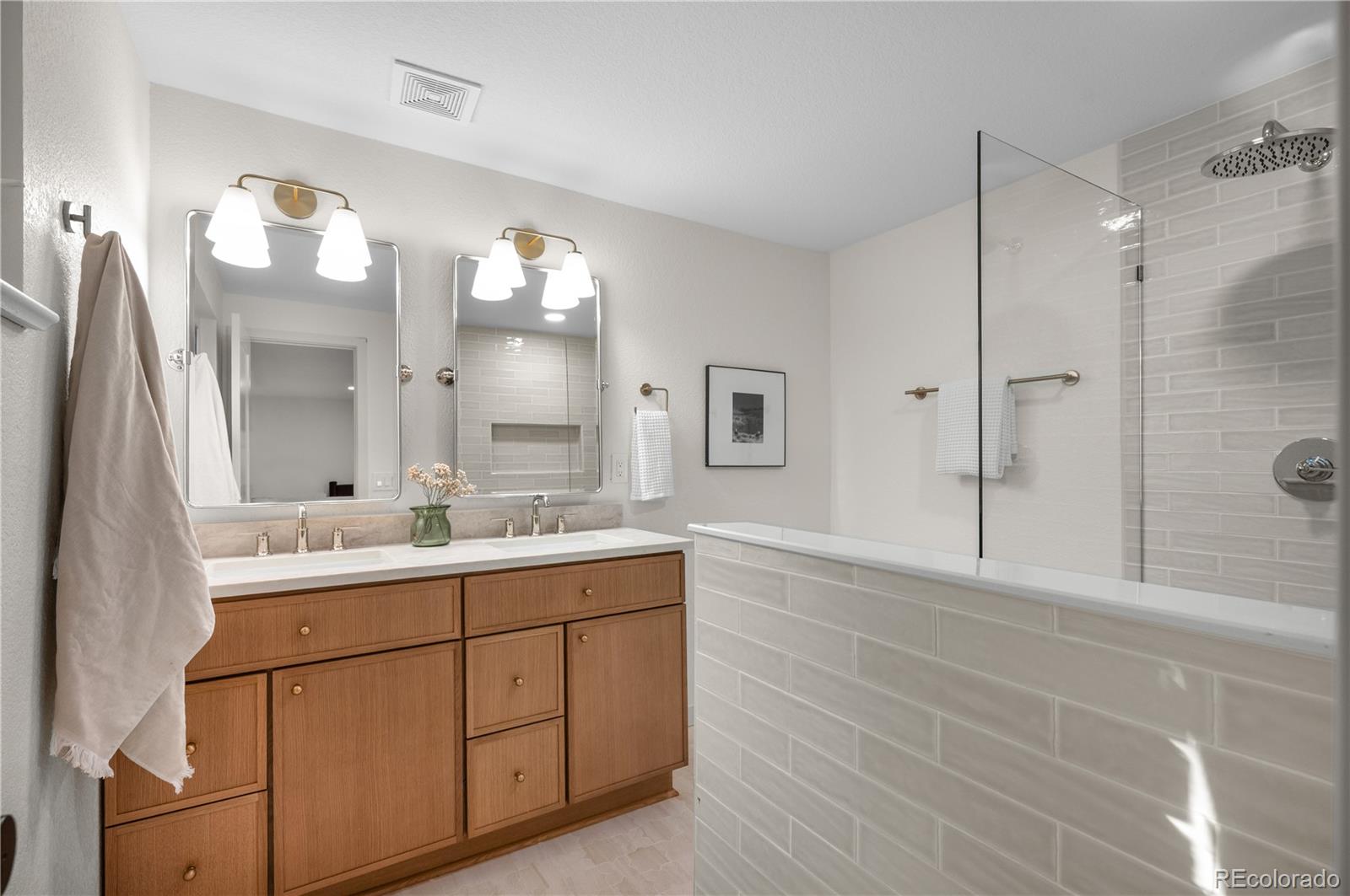 MLS Image #31 for 3701 s peach way,denver, Colorado