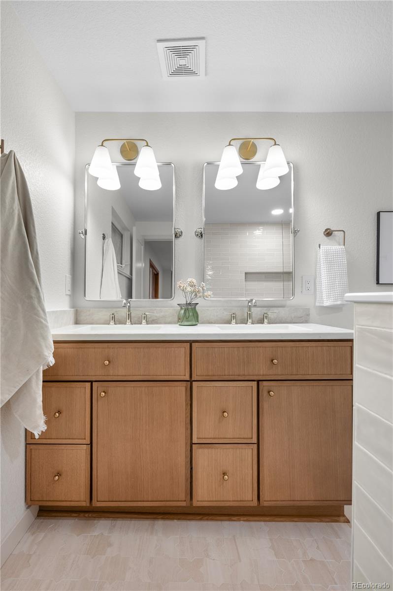 MLS Image #32 for 3701 s peach way,denver, Colorado