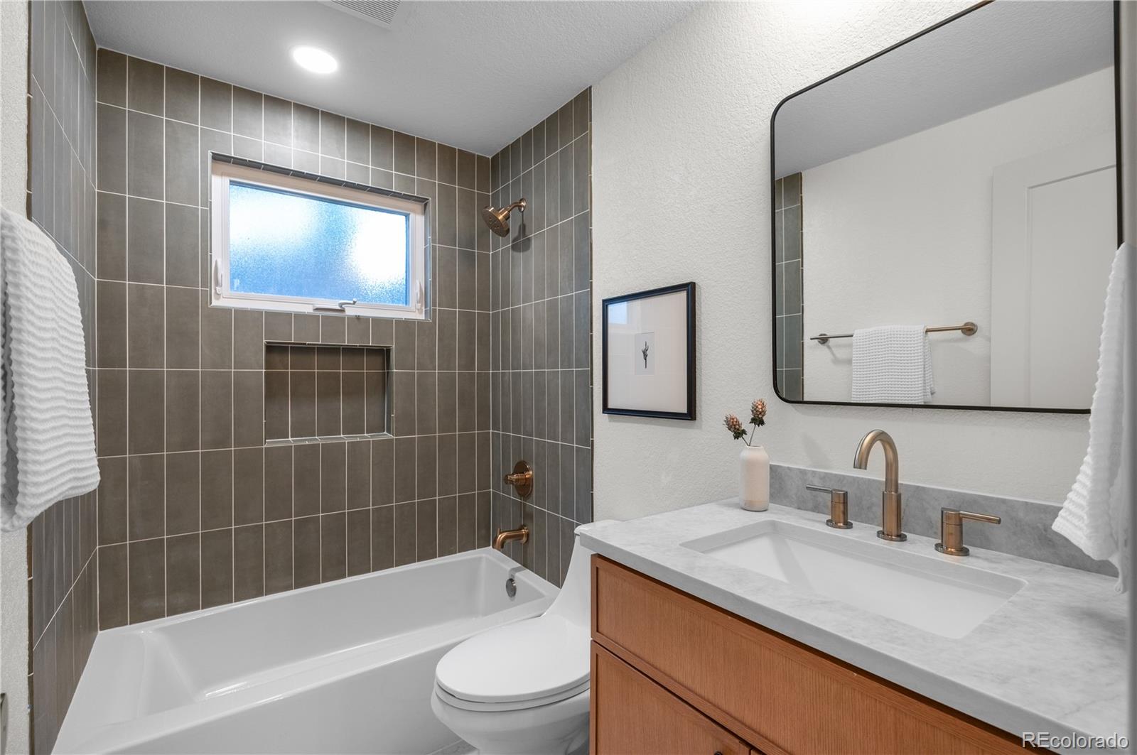 MLS Image #36 for 3701 s peach way,denver, Colorado