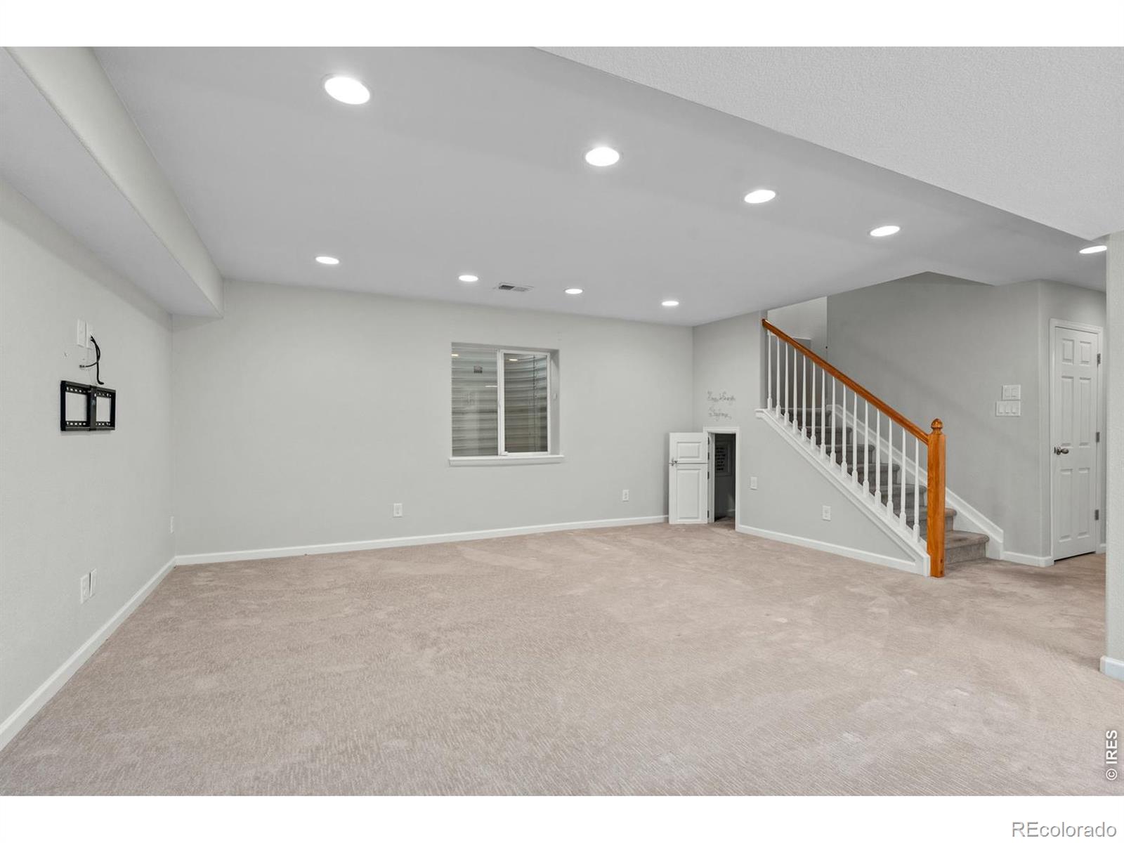 MLS Image #30 for 1017 s krameria street,denver, Colorado