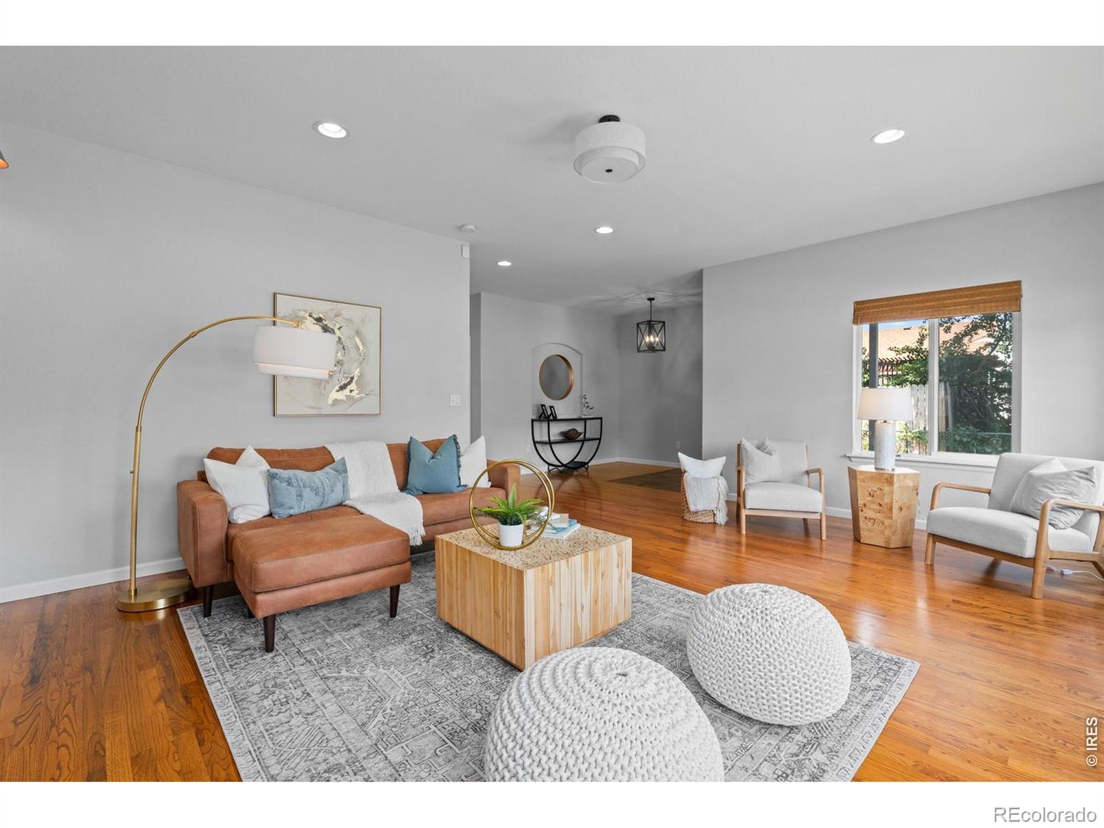 MLS Image #4 for 1017 s krameria street,denver, Colorado