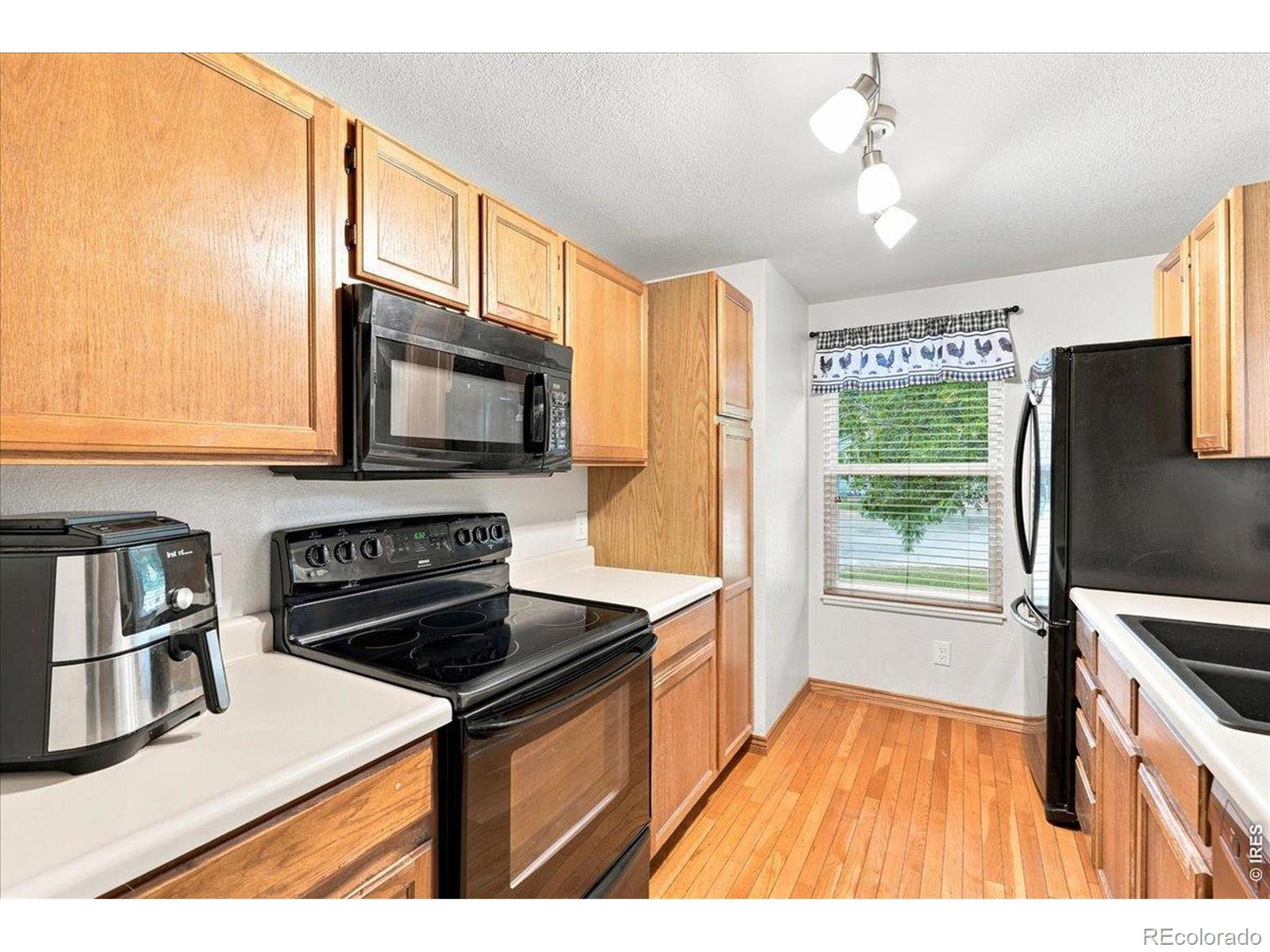 MLS Image #17 for 1917  enfield court,fort collins, Colorado