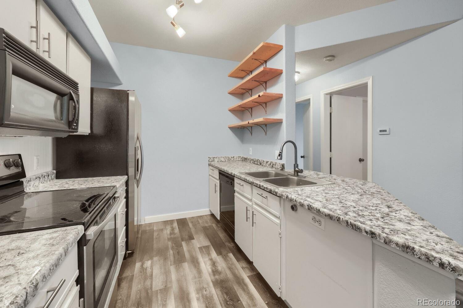 MLS Image #6 for 6017  castlegate drive,castle rock, Colorado