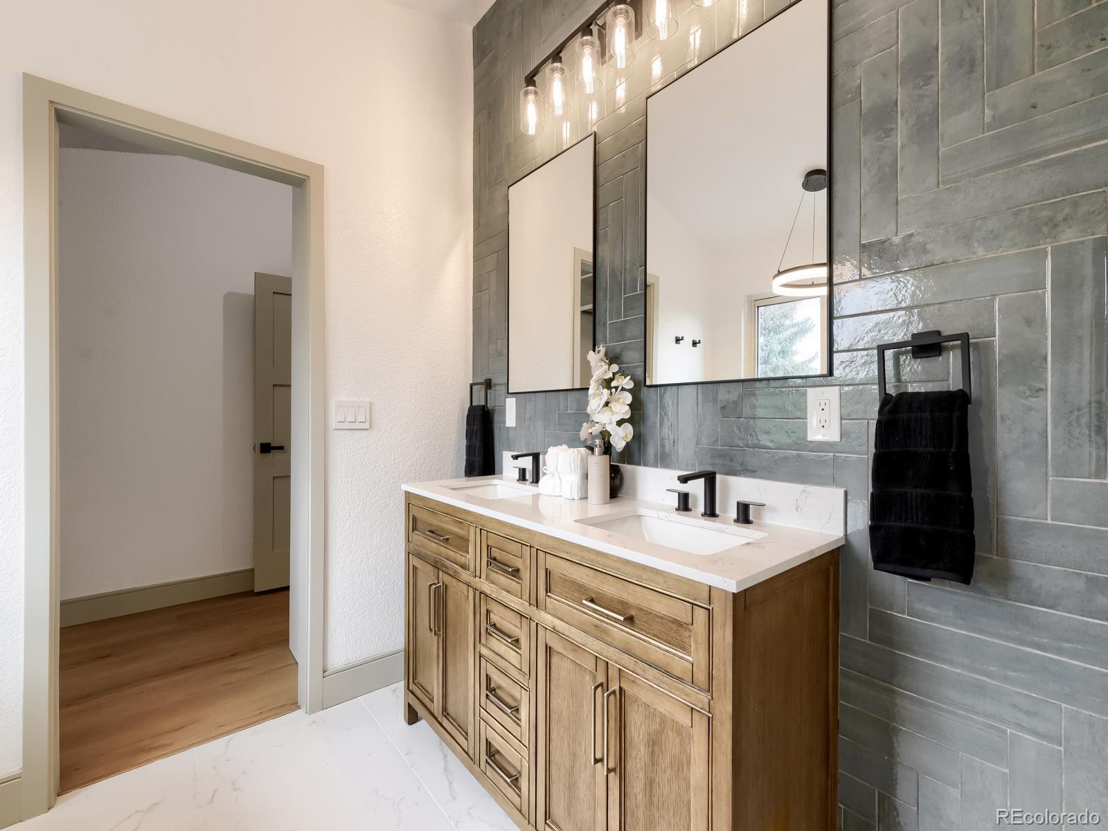 MLS Image #14 for 18325 e idaho place,aurora, Colorado