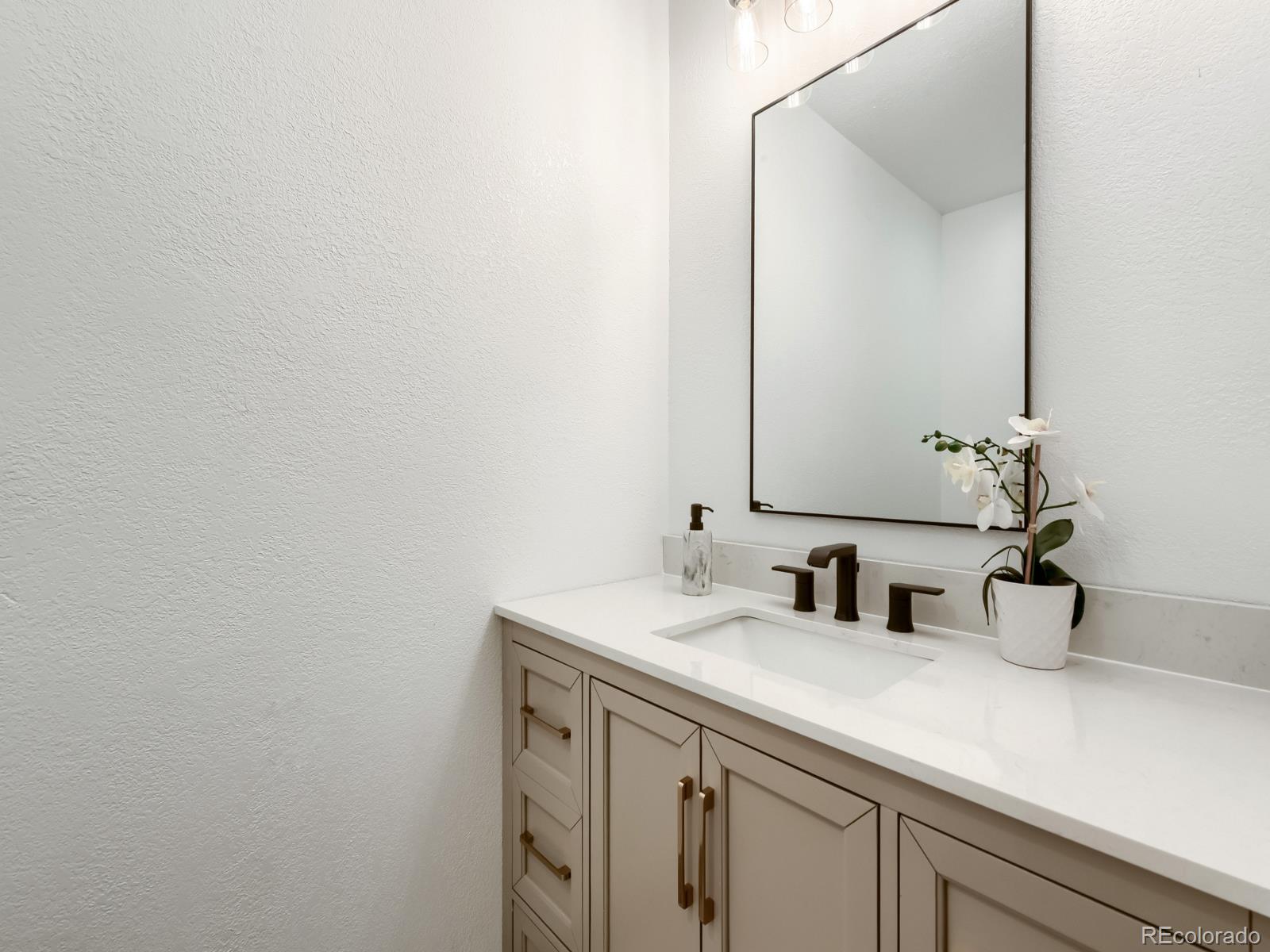 MLS Image #20 for 18325 e idaho place,aurora, Colorado