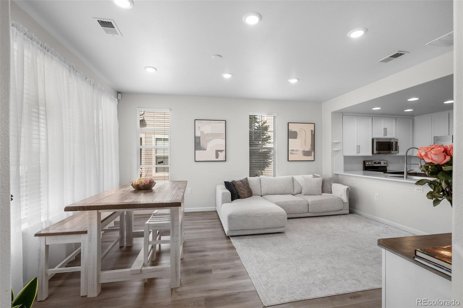 MLS Image #2 for 16170 e geddes lane 15,aurora, Colorado