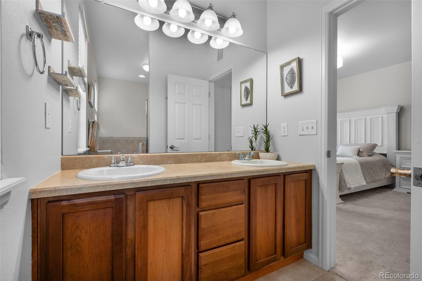 MLS Image #21 for 16170 e geddes lane 15,aurora, Colorado