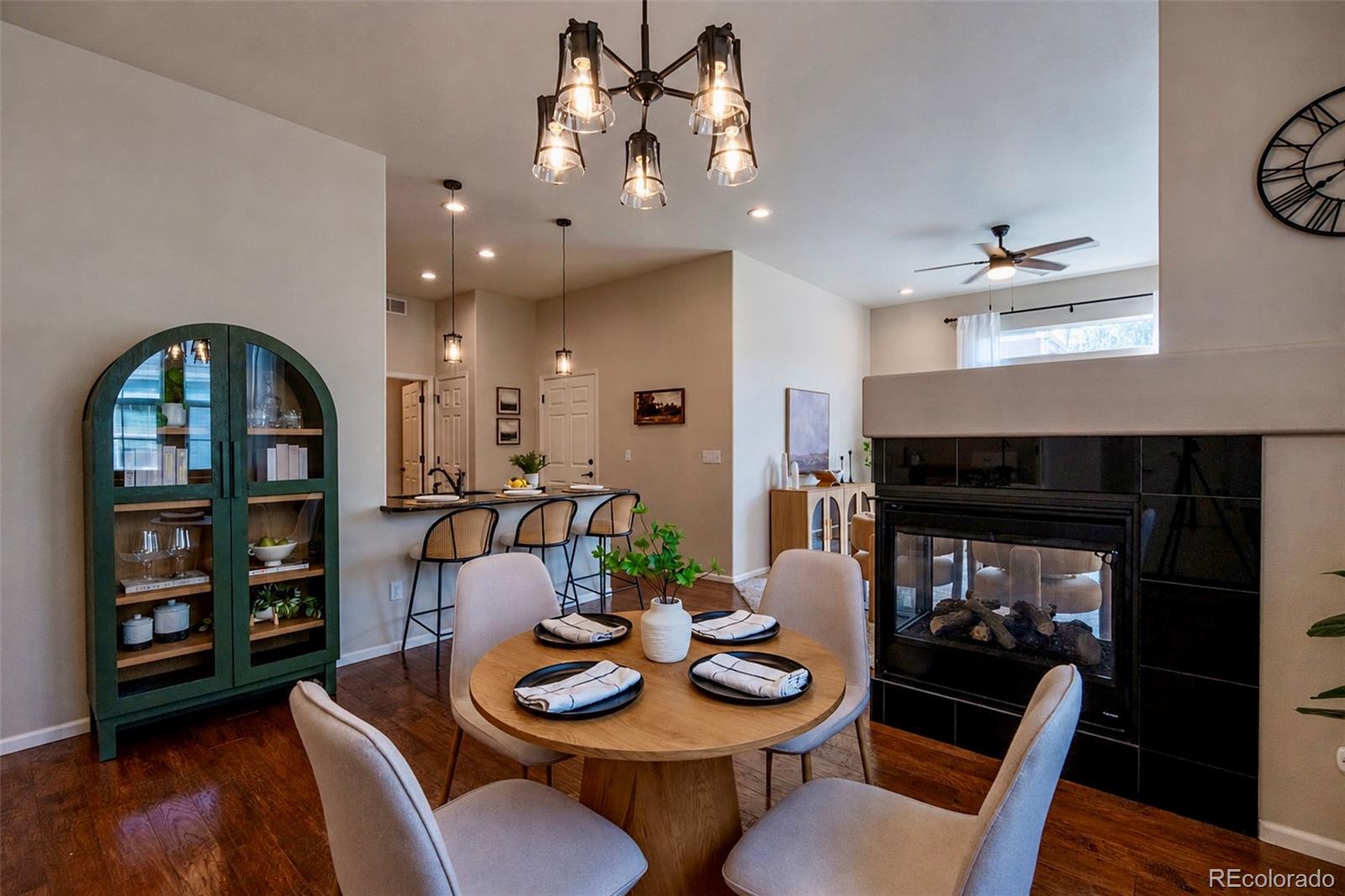 MLS Image #4 for 5429  smoket heights,colorado springs, Colorado