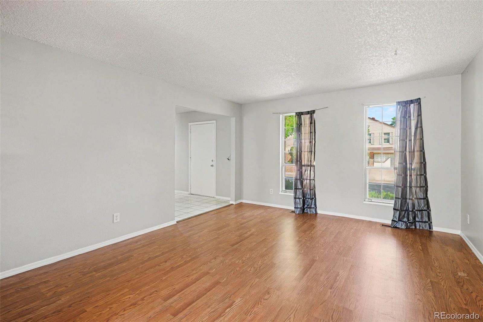 MLS Image #7 for 14836 e caspian place,aurora, Colorado