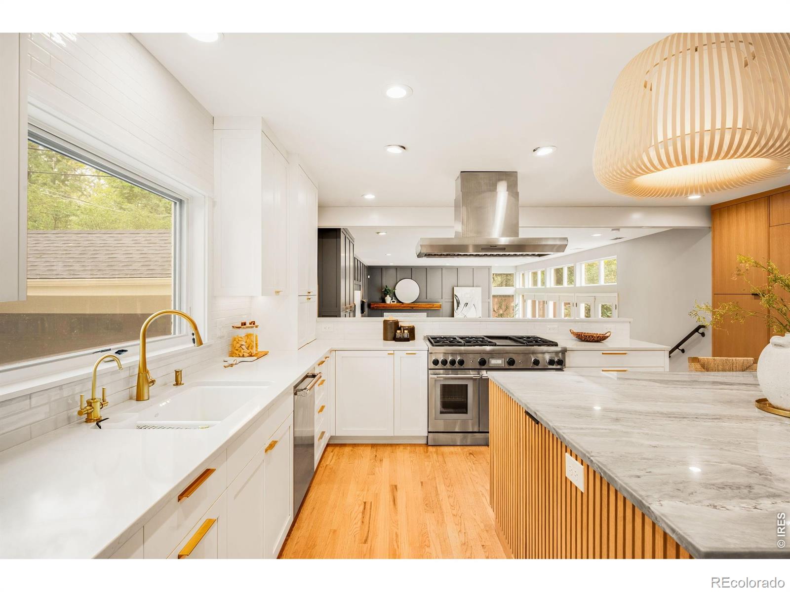 MLS Image #17 for 3045  ohm way,denver, Colorado