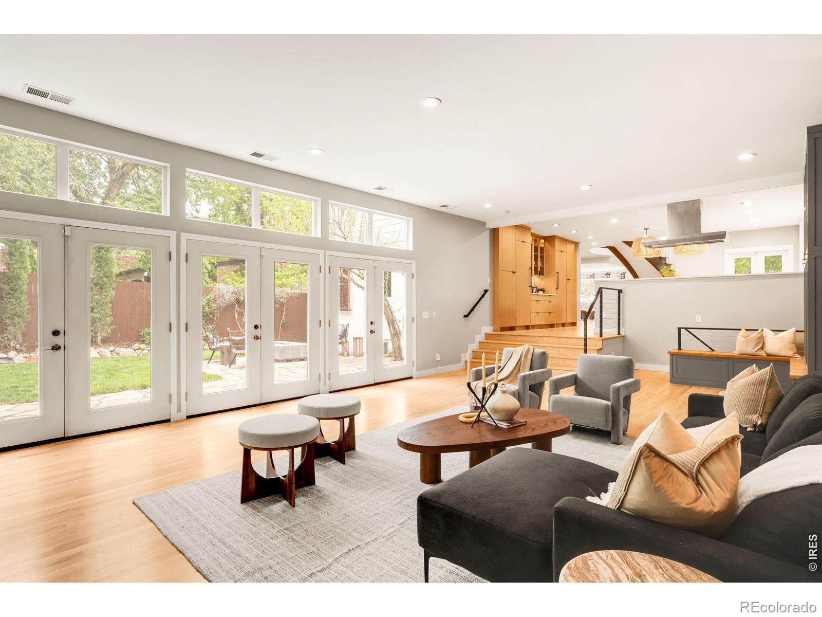 MLS Image #23 for 3045  ohm way,denver, Colorado