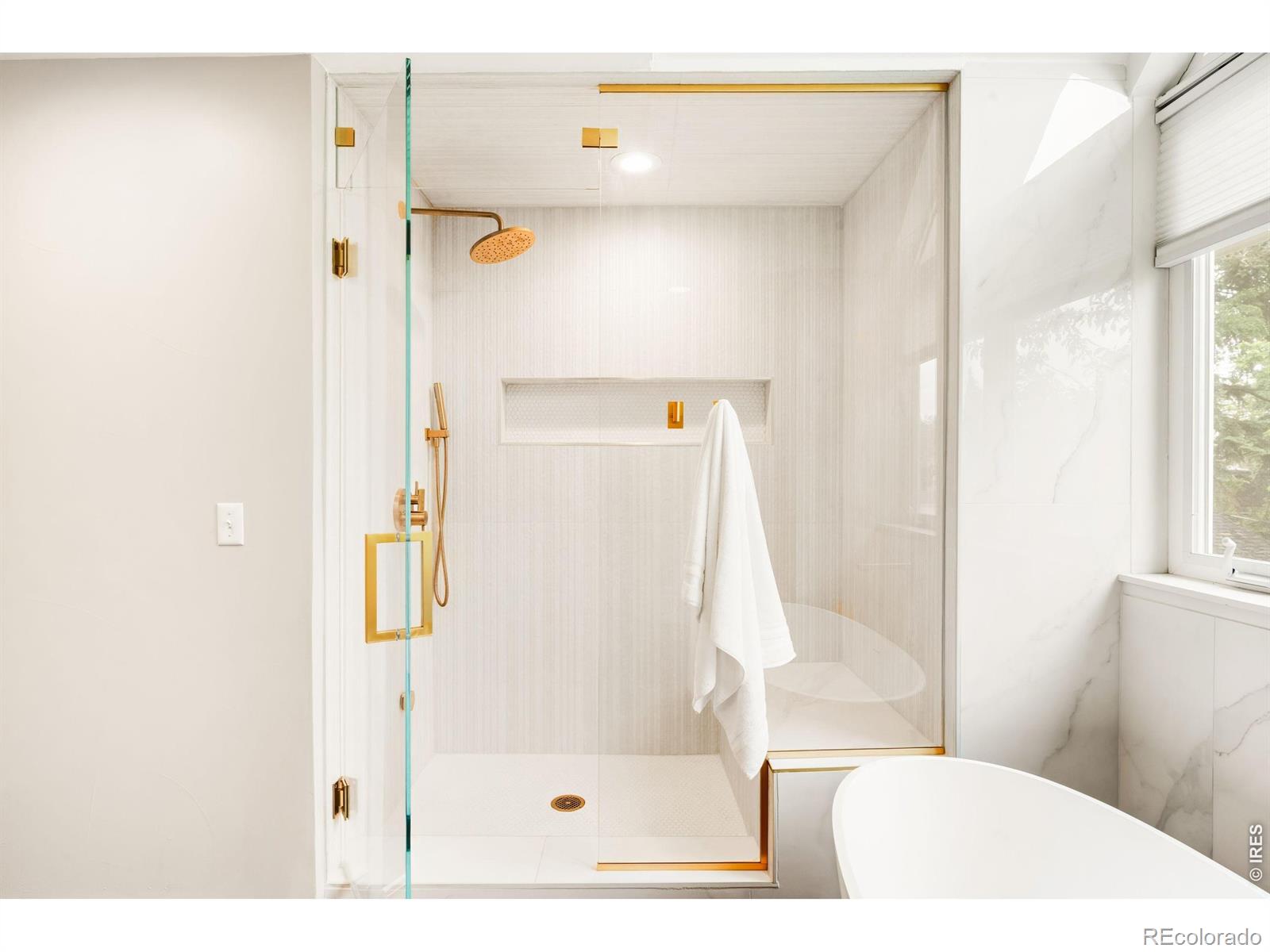 MLS Image #33 for 3045  ohm way,denver, Colorado