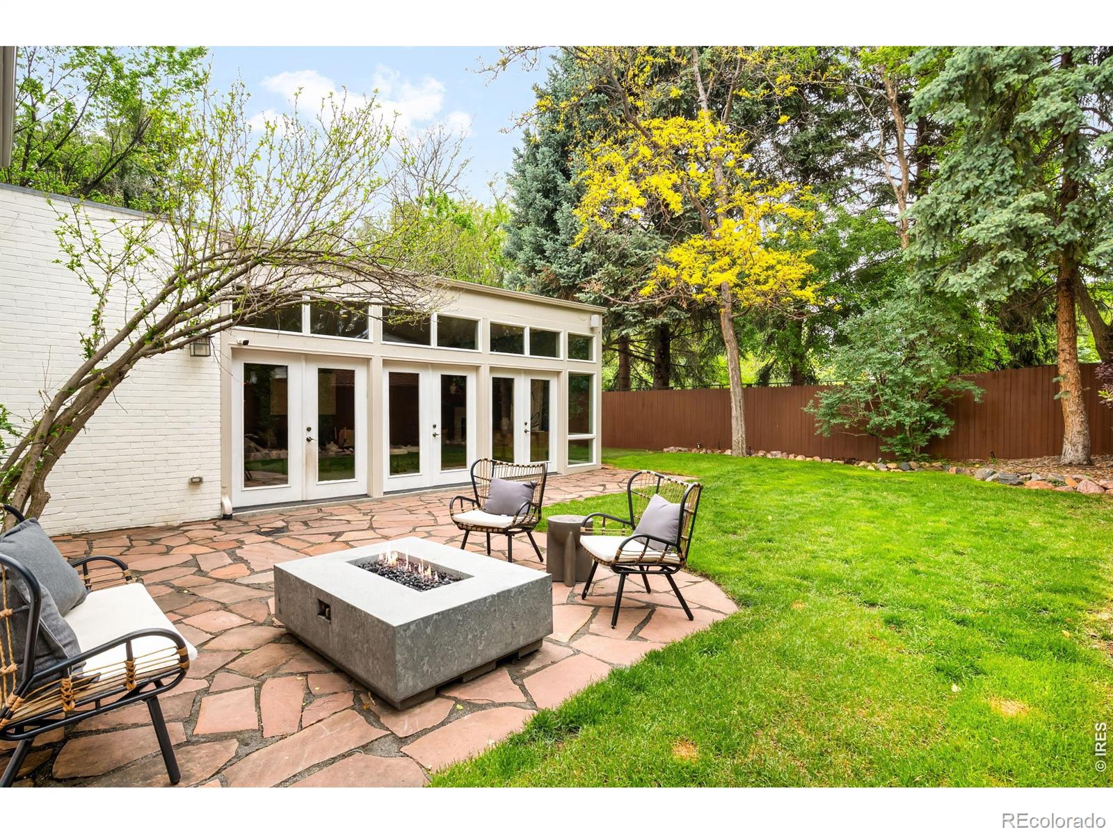 MLS Image #48 for 3045  ohm way,denver, Colorado