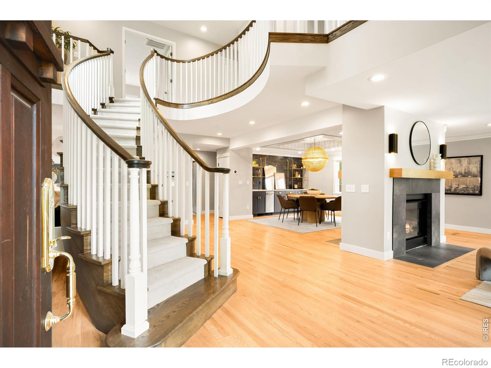 MLS Image #5 for 3045  ohm way,denver, Colorado