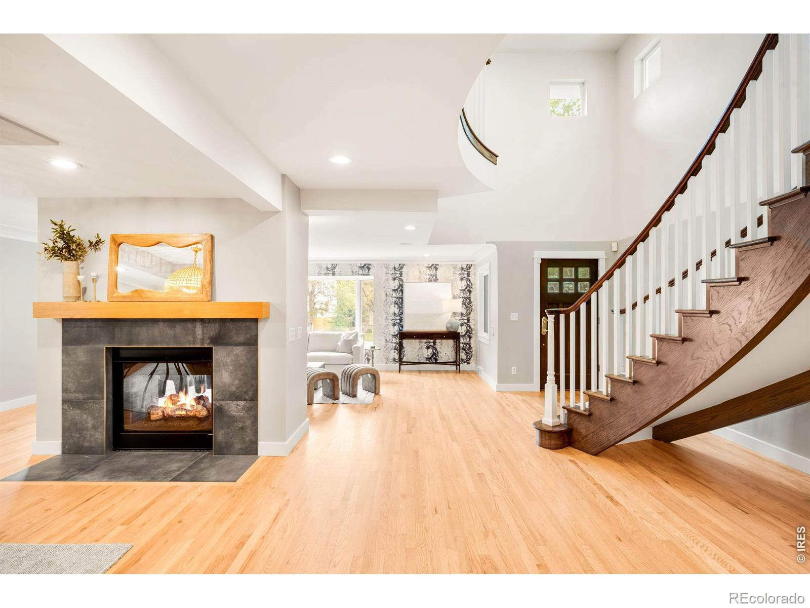 MLS Image #6 for 3045  ohm way,denver, Colorado