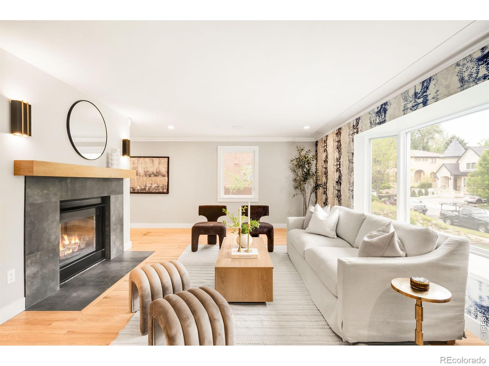 MLS Image #7 for 3045  ohm way,denver, Colorado
