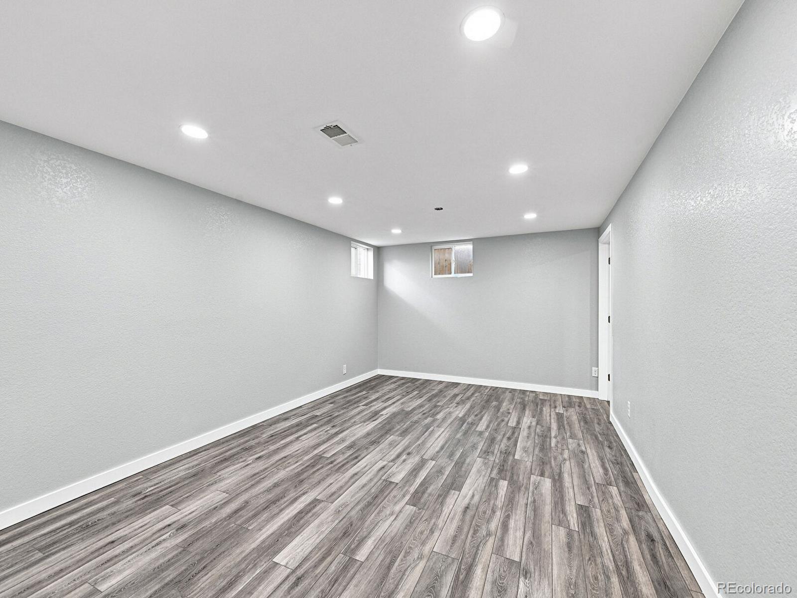 MLS Image #15 for 8671  hopkins drive,denver, Colorado
