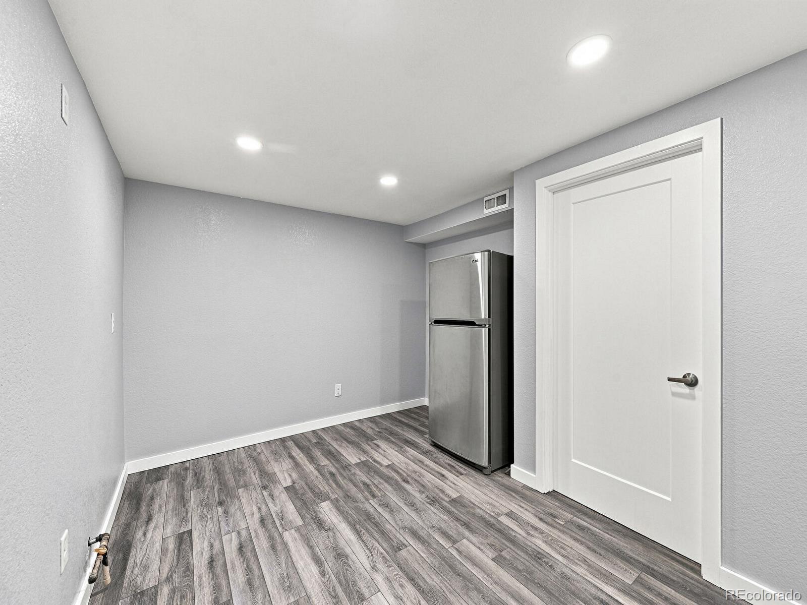 MLS Image #19 for 8671  hopkins drive,denver, Colorado