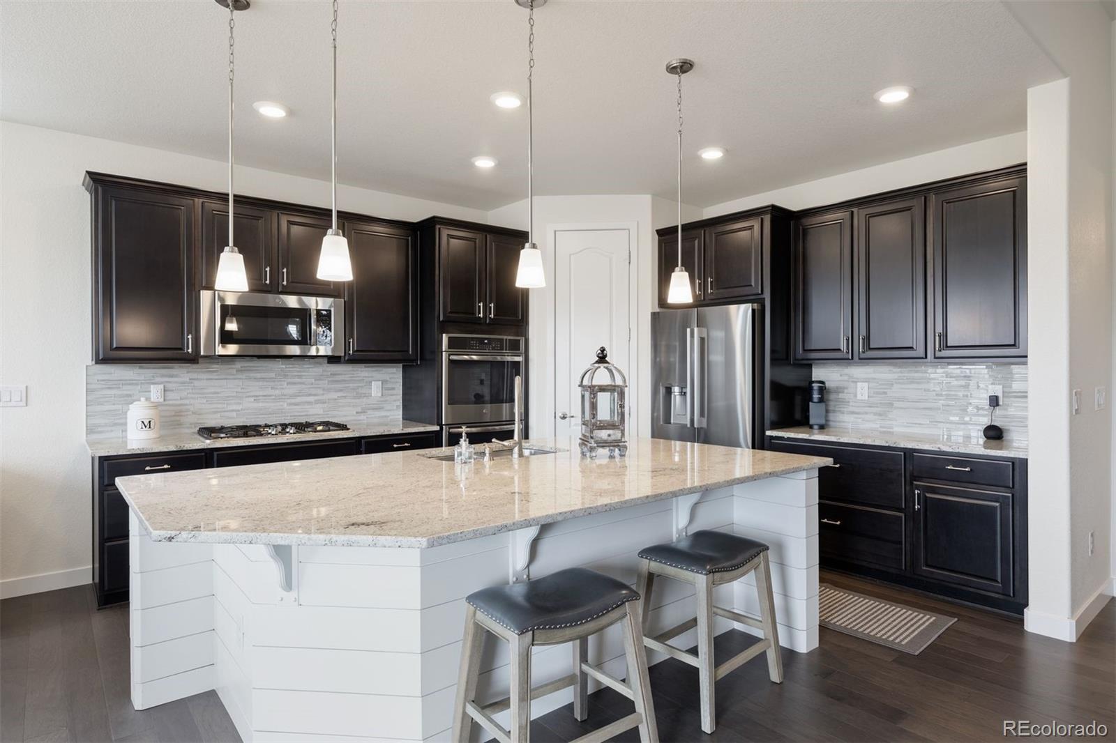 MLS Image #9 for 8015 s vandriver way,aurora, Colorado