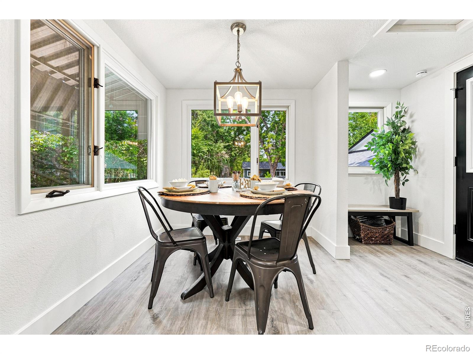 MLS Image #11 for 823  4th street,loveland, Colorado