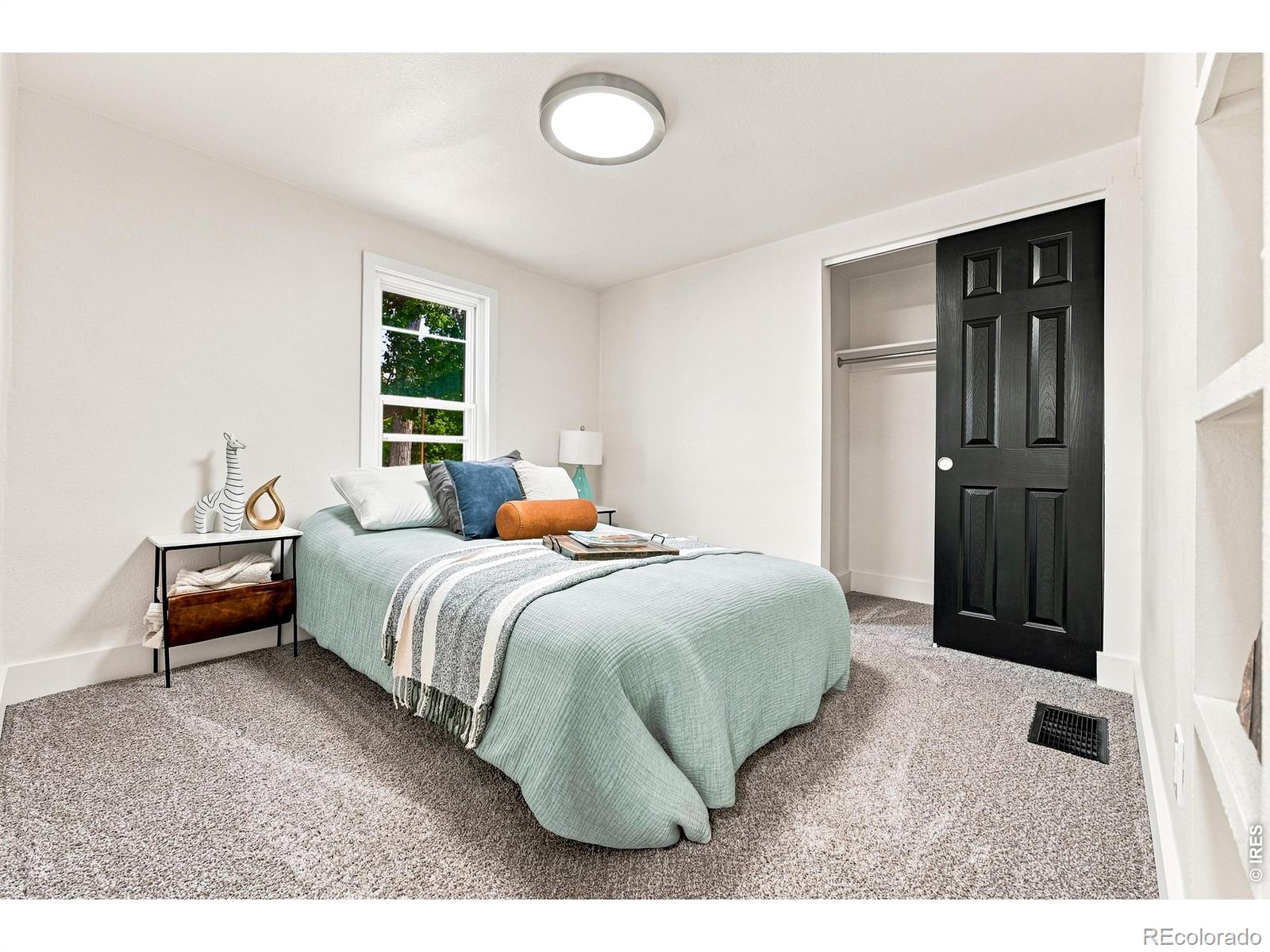 MLS Image #12 for 823  4th street,loveland, Colorado