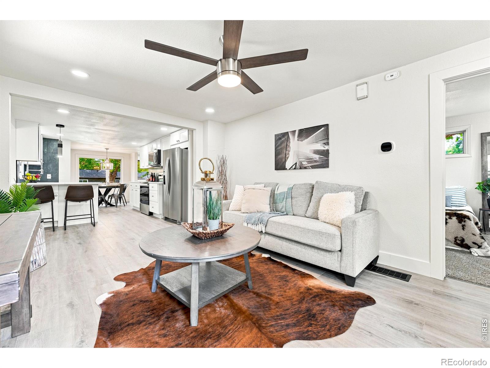 MLS Image #5 for 823  4th street,loveland, Colorado