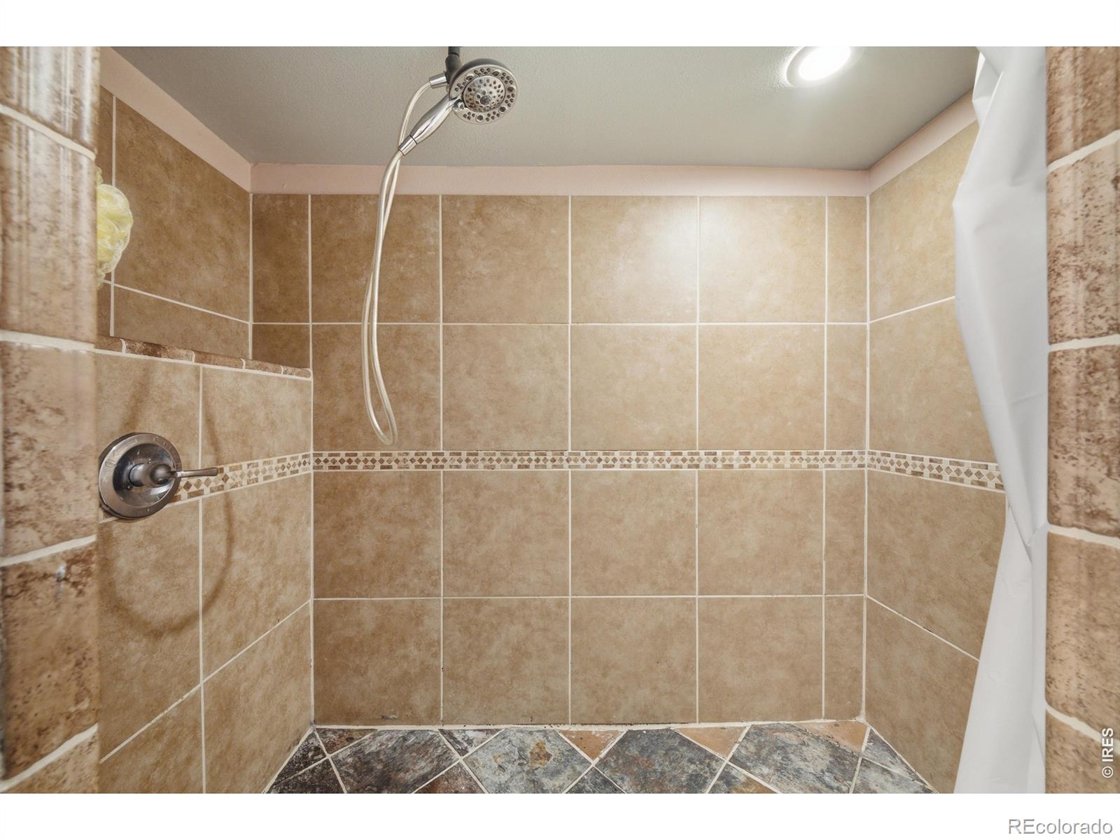 MLS Image #18 for 3188  52nd avenue,greeley, Colorado