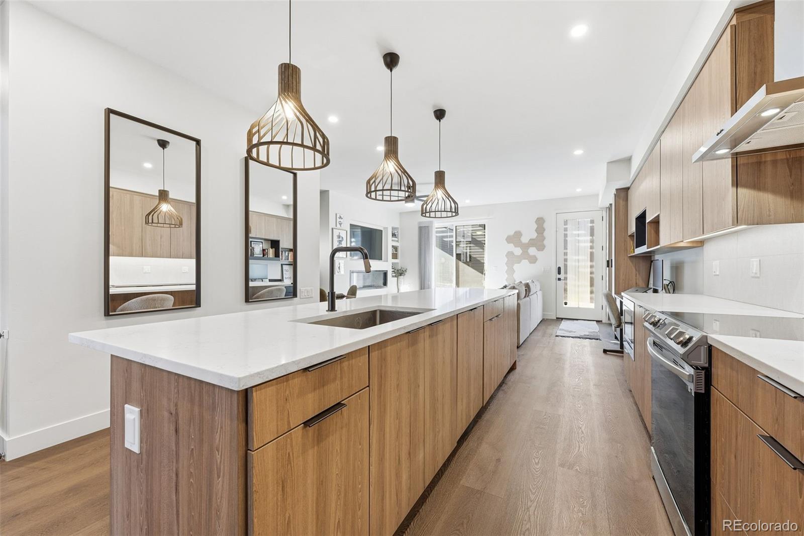 MLS Image #18 for 3885  stuart street,denver, Colorado