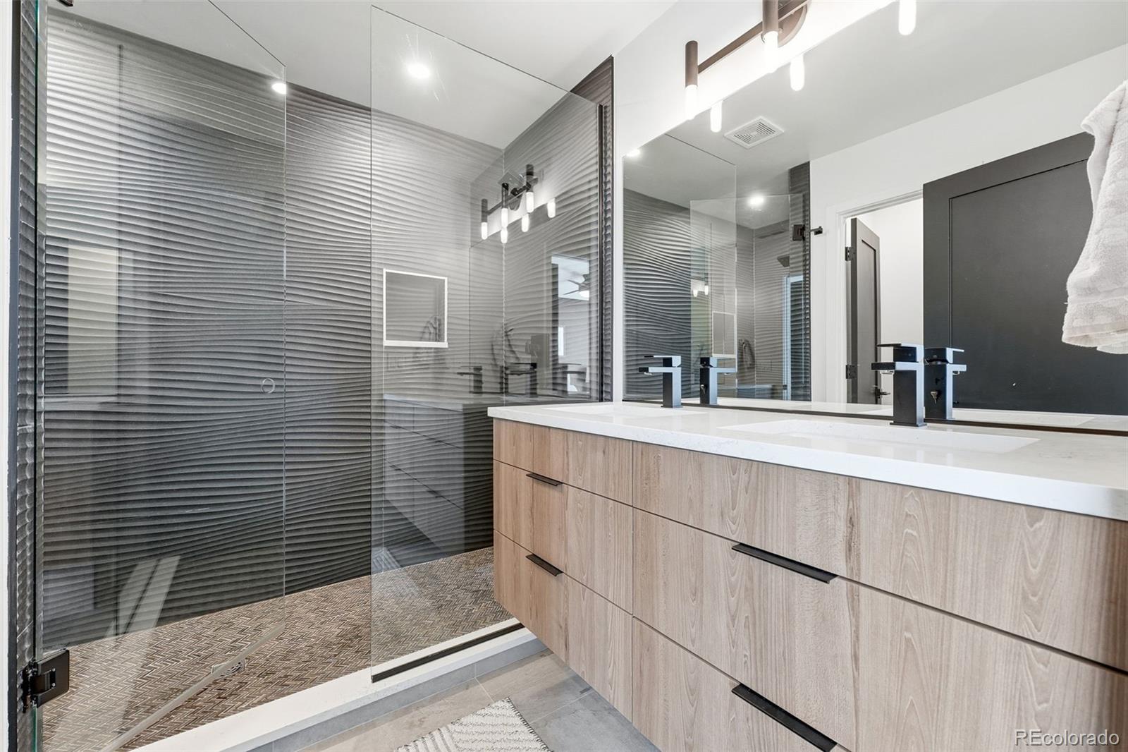 MLS Image #29 for 3885  stuart street,denver, Colorado