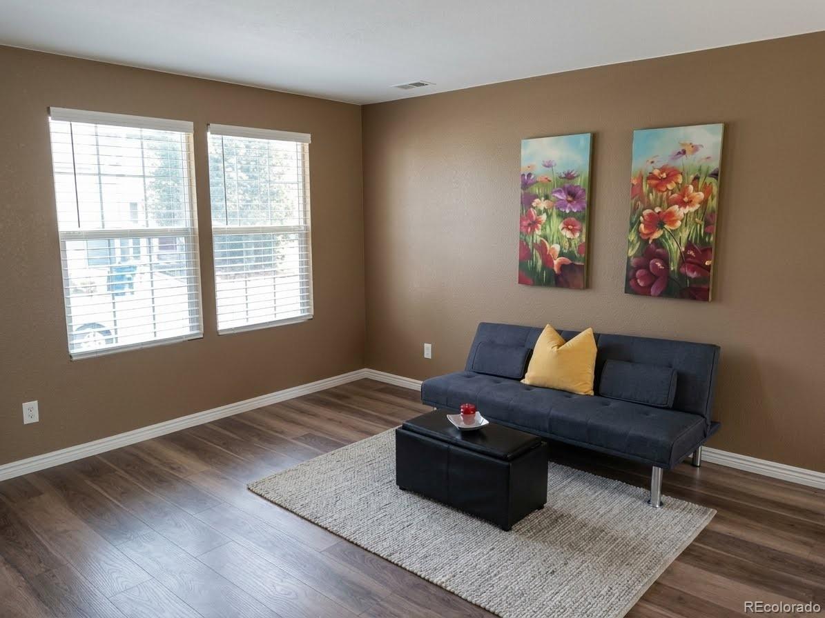 MLS Image #2 for 10021  hudson court,denver, Colorado