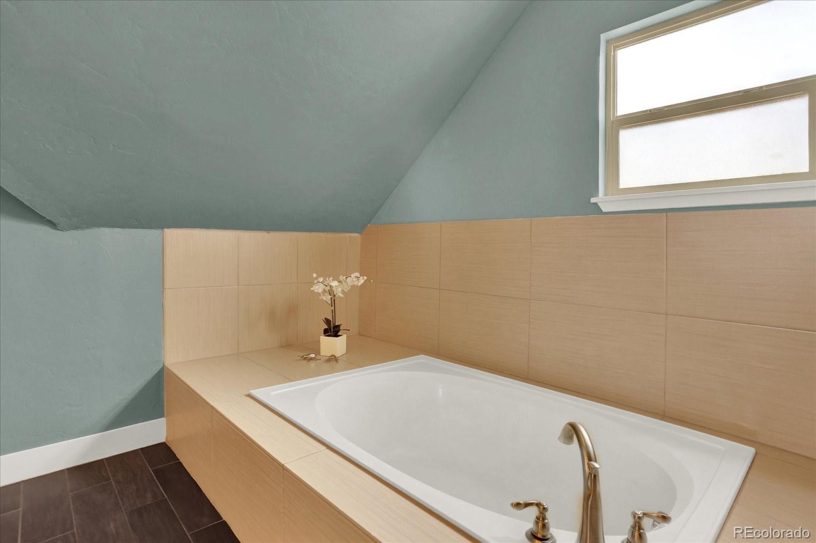 MLS Image #21 for 2994  ash street,denver, Colorado