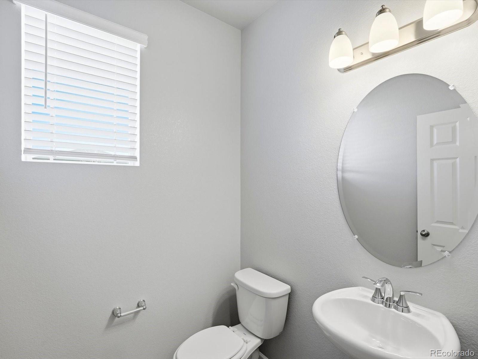 MLS Image #3 for 9224  sedalia street,commerce city, Colorado