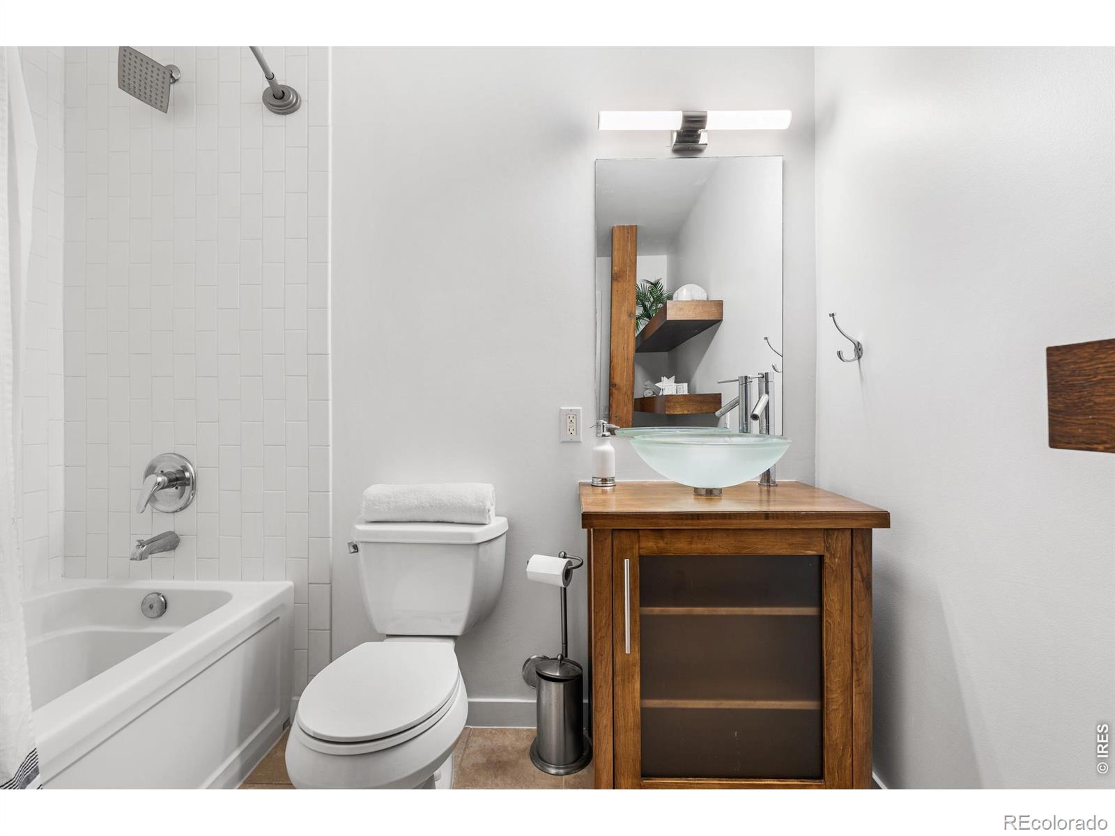 MLS Image #19 for 2501  grove street,denver, Colorado